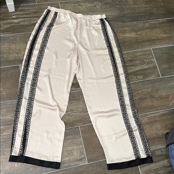 Victoria's Secret Cream and Black Pajama Pants - Picture 1 of 9